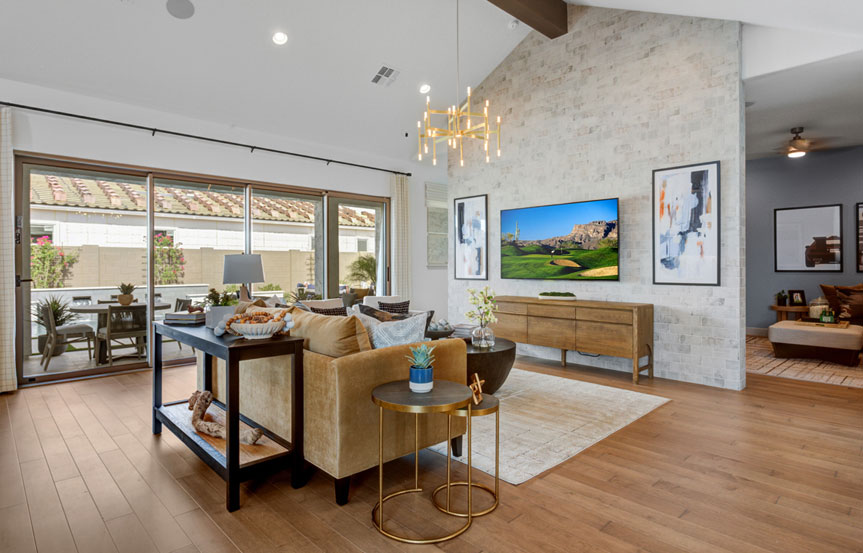 David Weekleyl Blossom Rock 9833 S Gold Stone Trl Family Room3