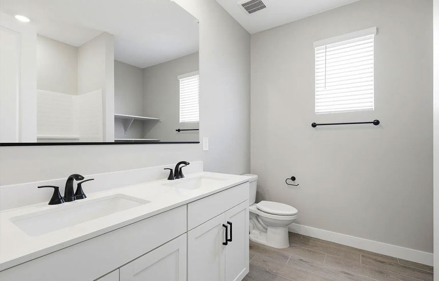 10031 S Gidiyup Trl Bath