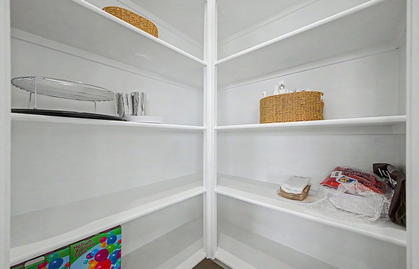 Darius Kitchen 4