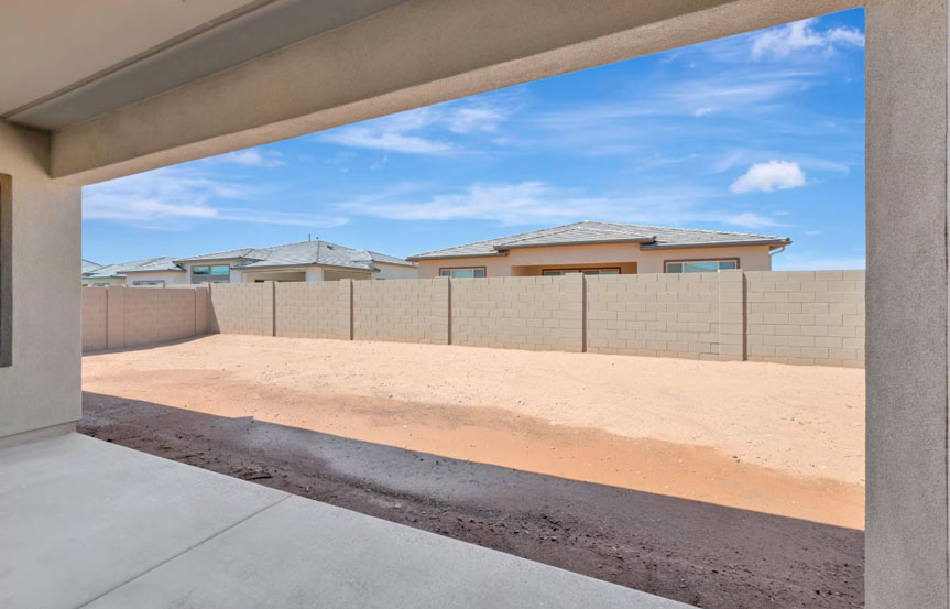 698 W Ridge Rd Patio2