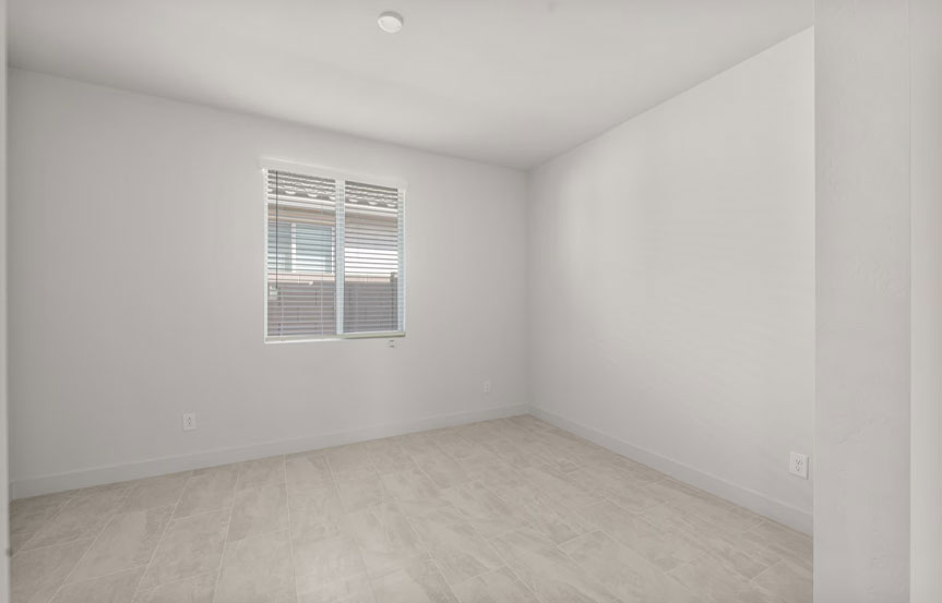 1276 W Saddle Run Den 2