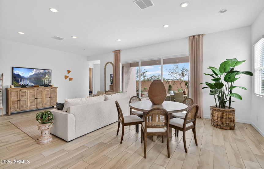 Lennar 9965 S Dutchman Dr Living