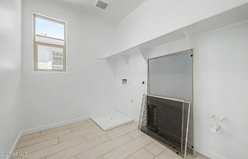 10295 S Cave Spring Trl Laundry