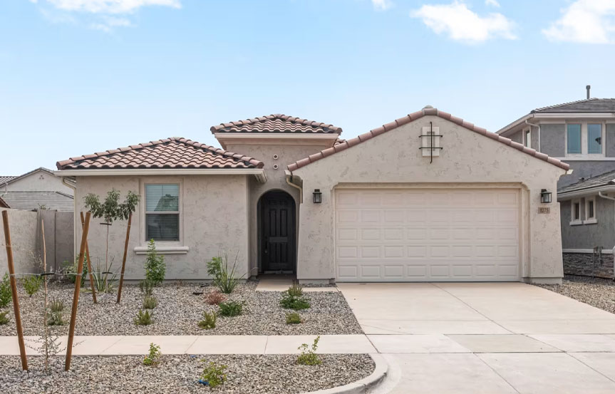 1275 W Saddle Run Exterior