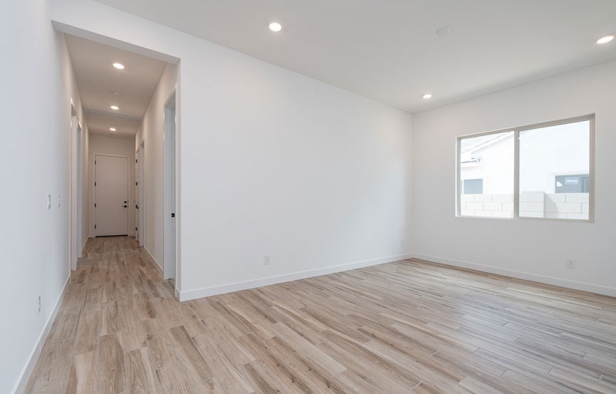 Tripointe 800 W J Waltz Way Game