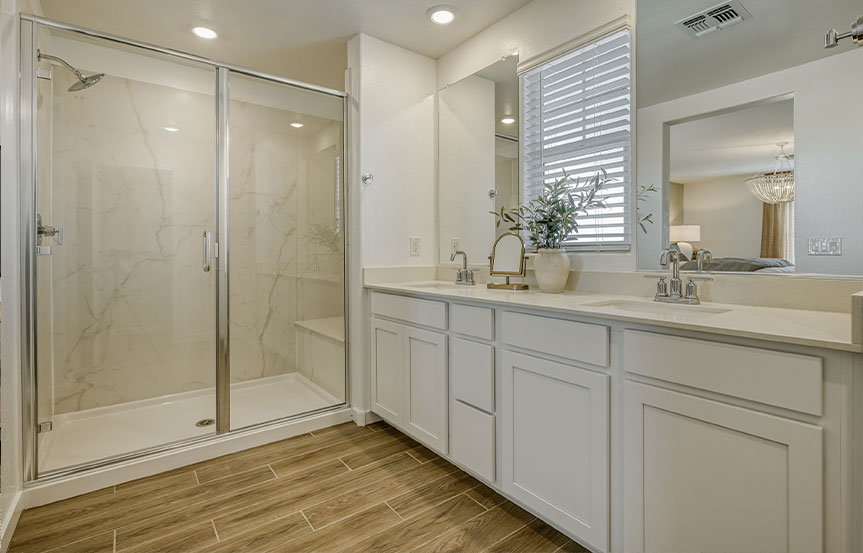 Lennar Ventura Model Bath