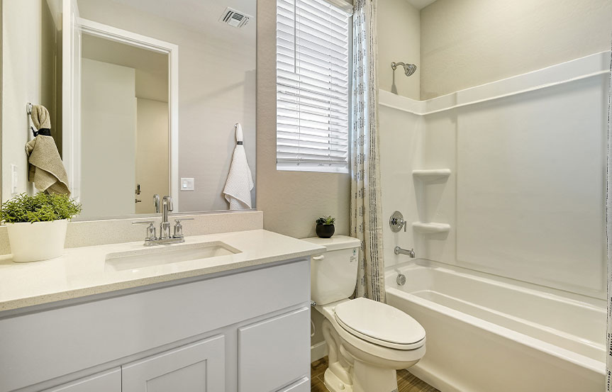 Lennar Latitude Bath 3