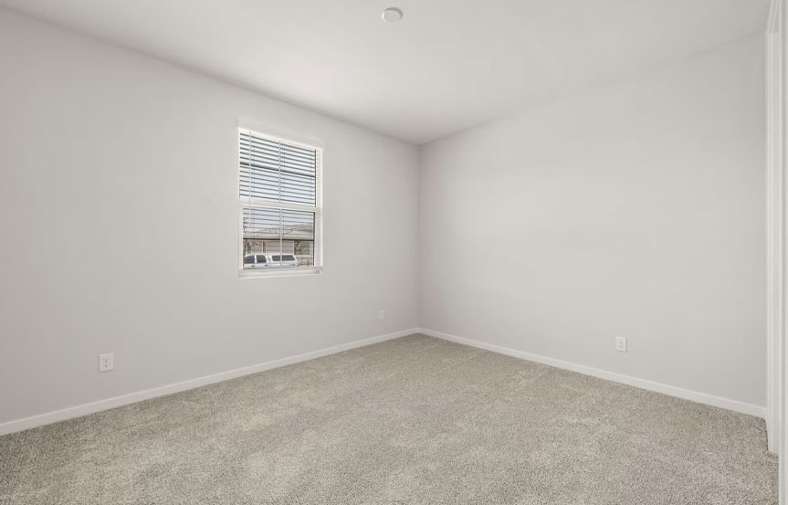 1275 W Saddle Run Bed 3