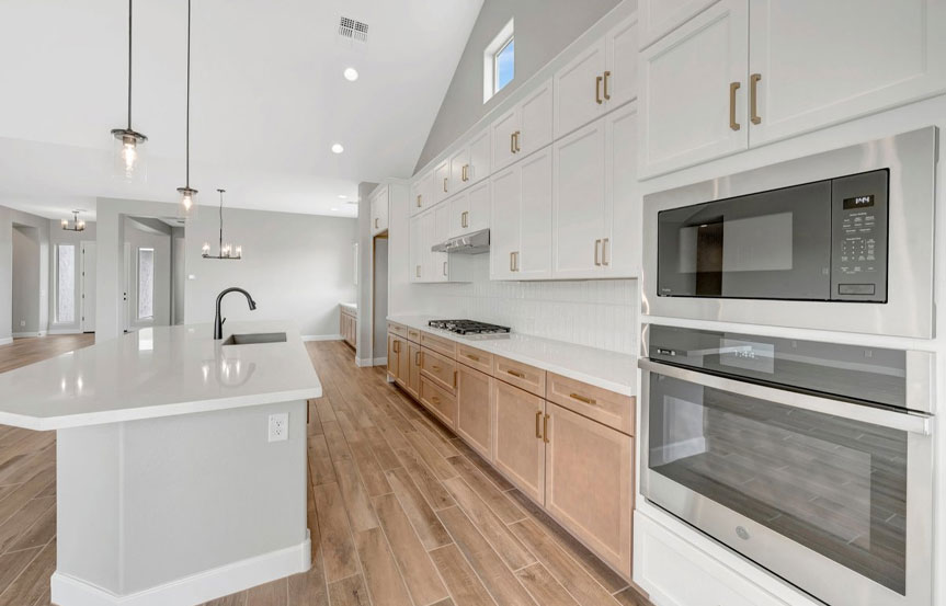 1128 W J Waltz Way Kitchen2