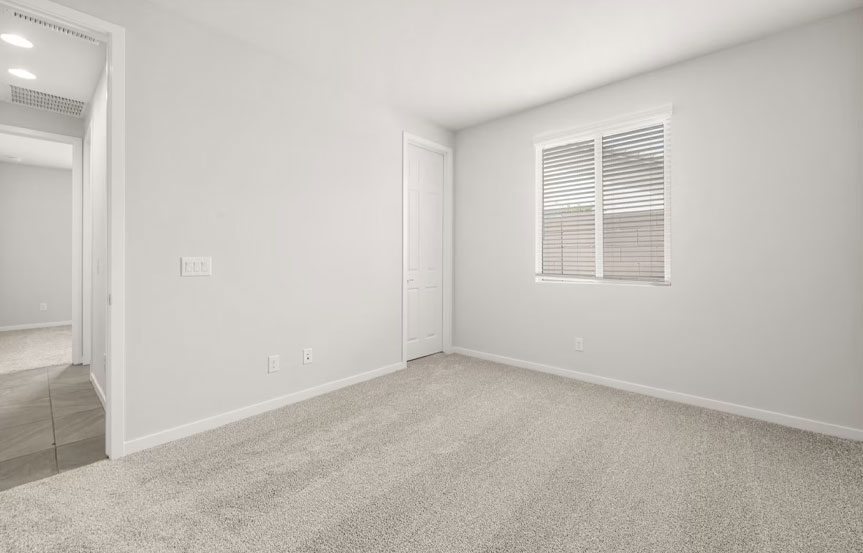 1275 W Saddle Run Bed 2