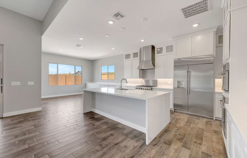 698 W Ridge Rd Kitchen4