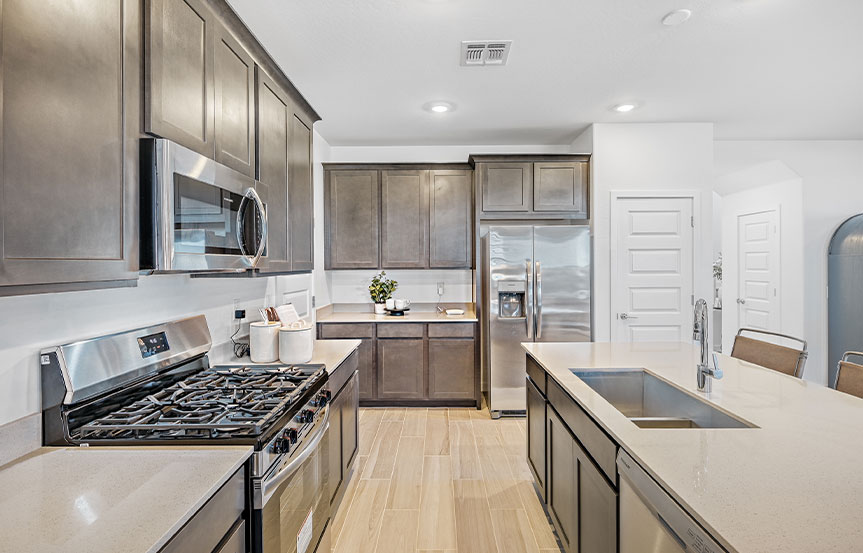 Lennar Montecito Model Kitchen2