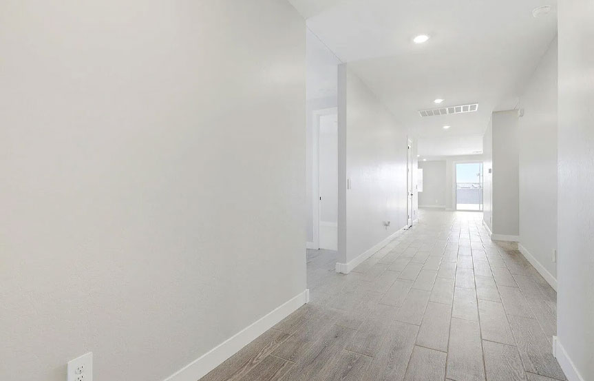 10031 S Gidiyup Trl Foyer