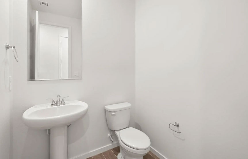 Arlo White White W Elegant Minimalism Pkg 13