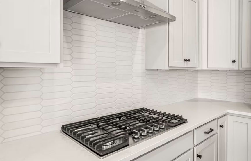 1275 W Saddle Run Kitchen 1