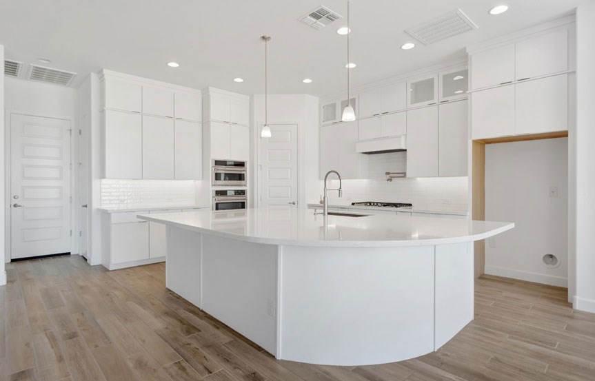 1032 W J Waltz Way Kitchen2