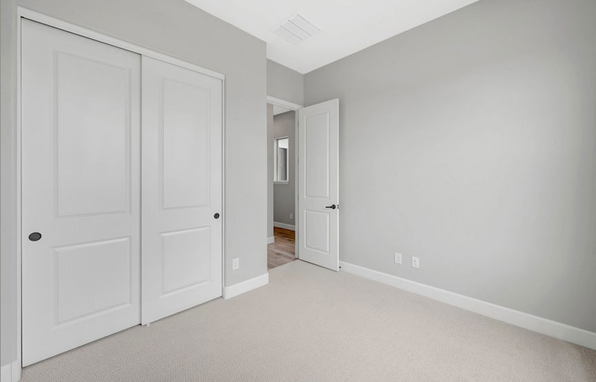 1128 W J Waltz Way Bed
