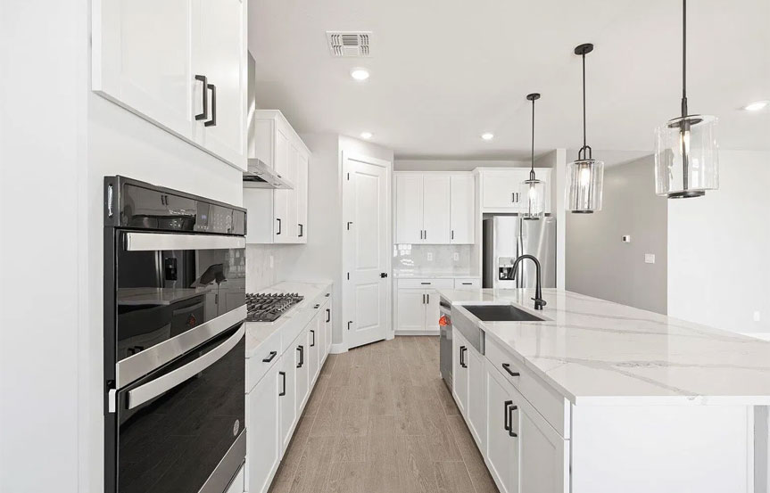 310 W Flatiron Trl Kitchen