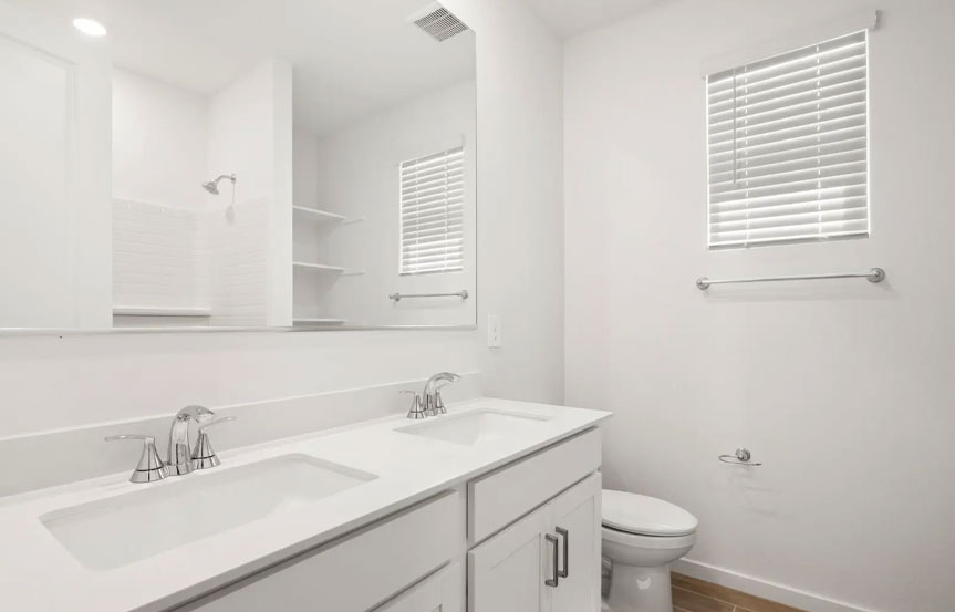 Arlo White White W Elegant Minimalism Pkg 15