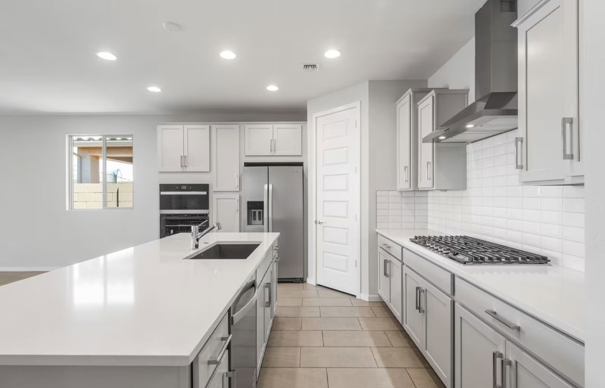 10030 S Bickwell Trl Kitchen