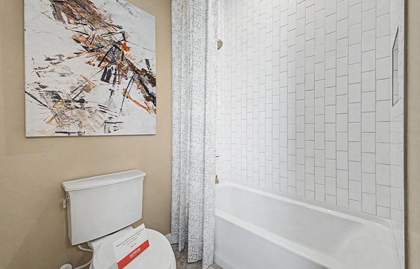 Pomona Bath 4