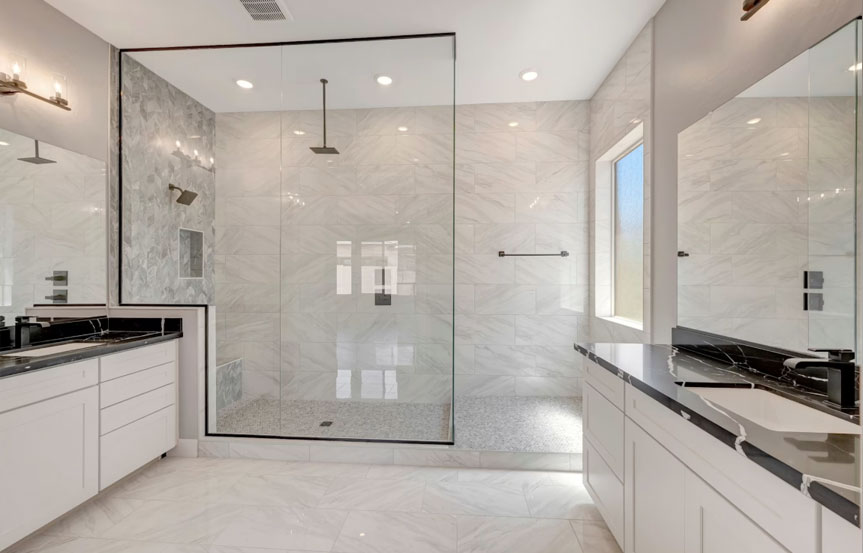 698 W Ridge Rd Bath2
