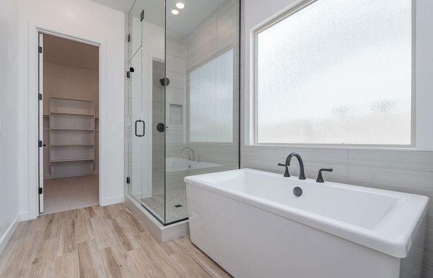 Tripointe 800 W J Waltz Way Bath2