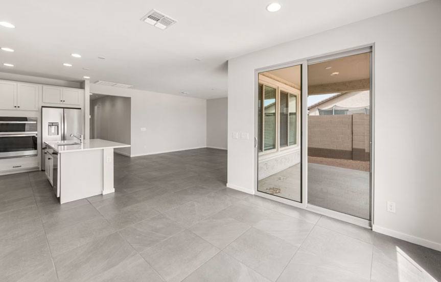 1275 W Saddle Run Kitchen 4