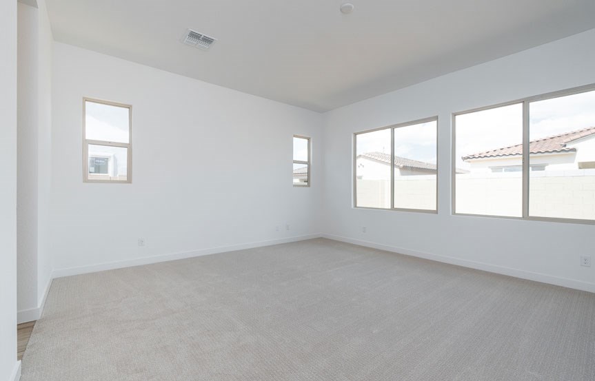 Tripointe 800 W J Waltz Way Bed