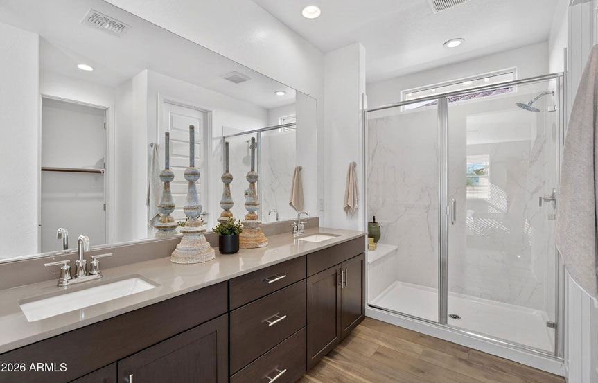 Lennar 9953 S Dutchman Dr Bath