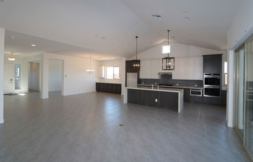 1110 W J Waltz Way Family2