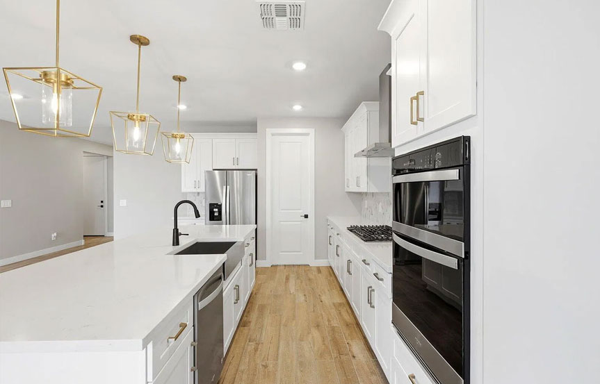 1069 W Haynes Way Kitchen 6