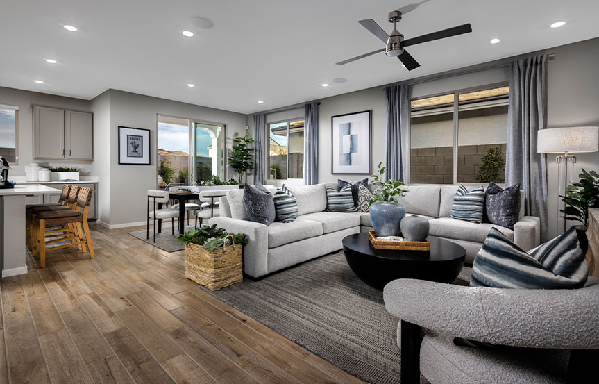 Daisy Model Home Living