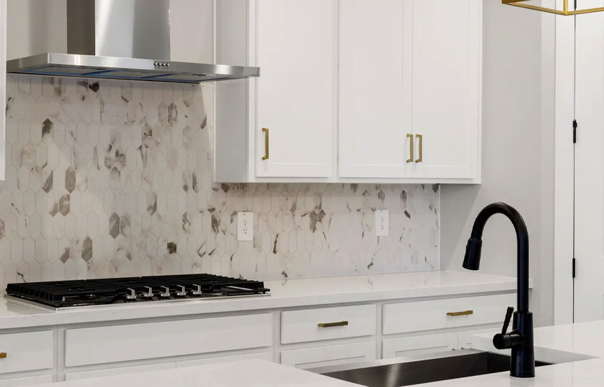 Onyx Modern Cottage Kitchen3