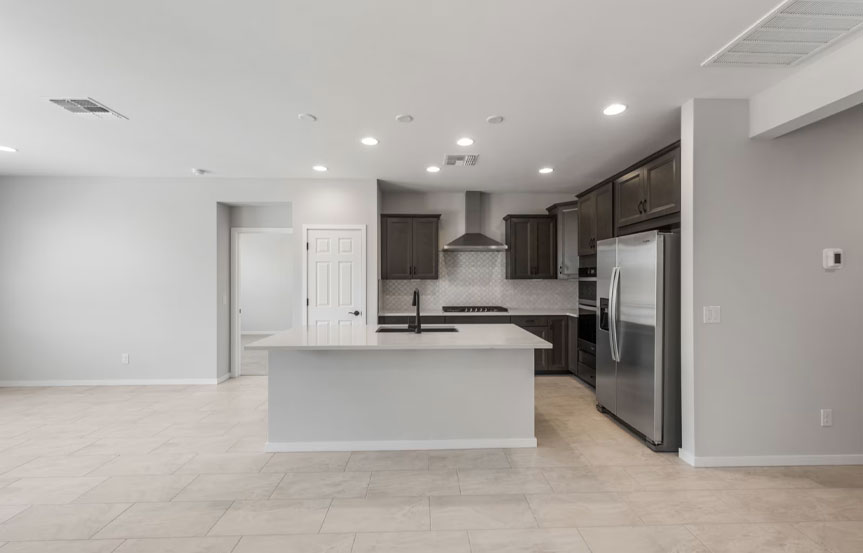 1439 W Treasure Trl Kitchen4