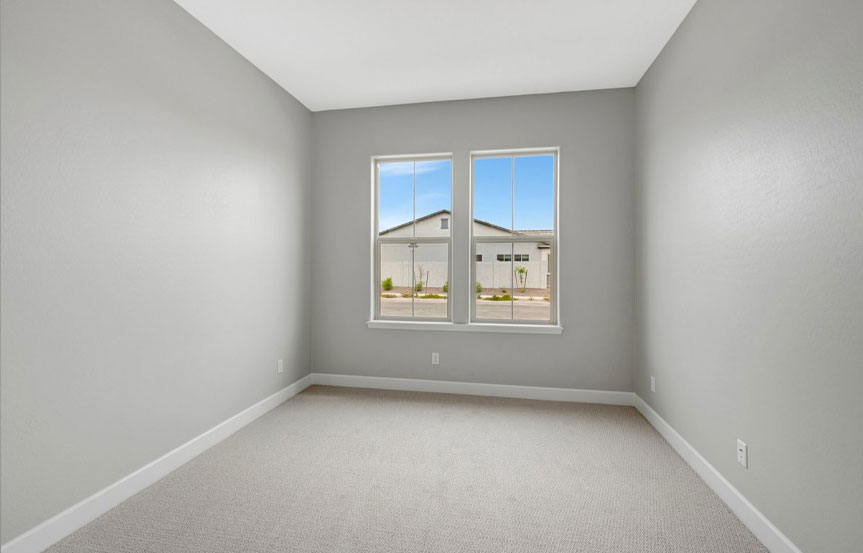 1128 W J Waltz Way Bed5