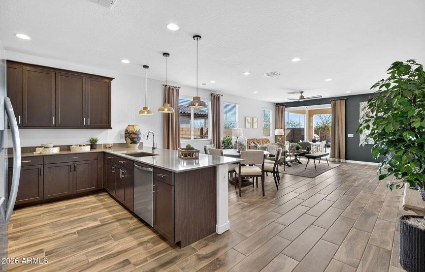 Lennar 9953 S Dutchman Dr Kitchen4