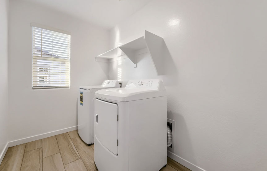 Lennar 10250 S Flume Trl Laundry