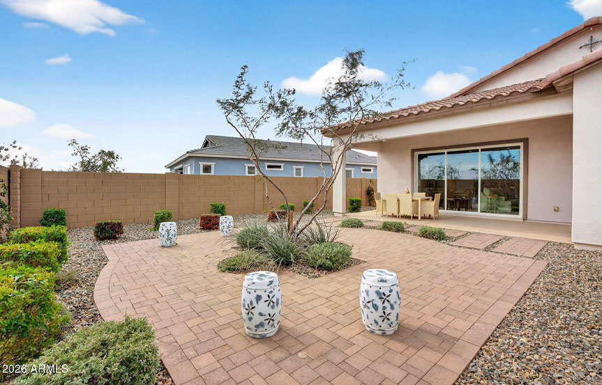 Lennar 9965 S Dutchman Dr Backyard4