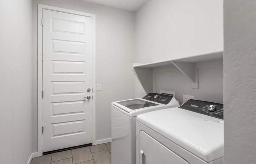 10030 S Bickwell Trl Laundry