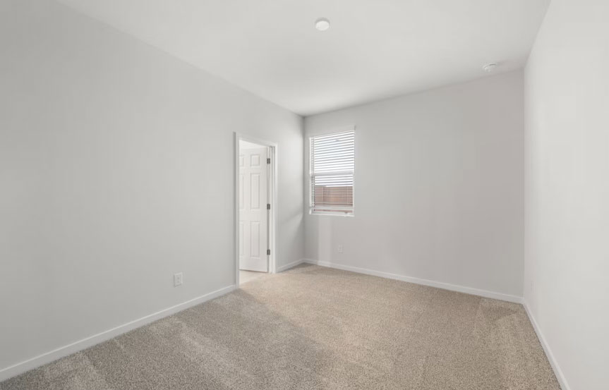 1293 W Saddle Run Bed6