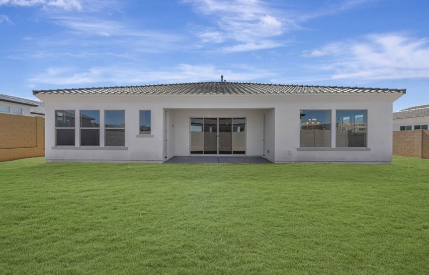 1032 W J Waltz Way Rear