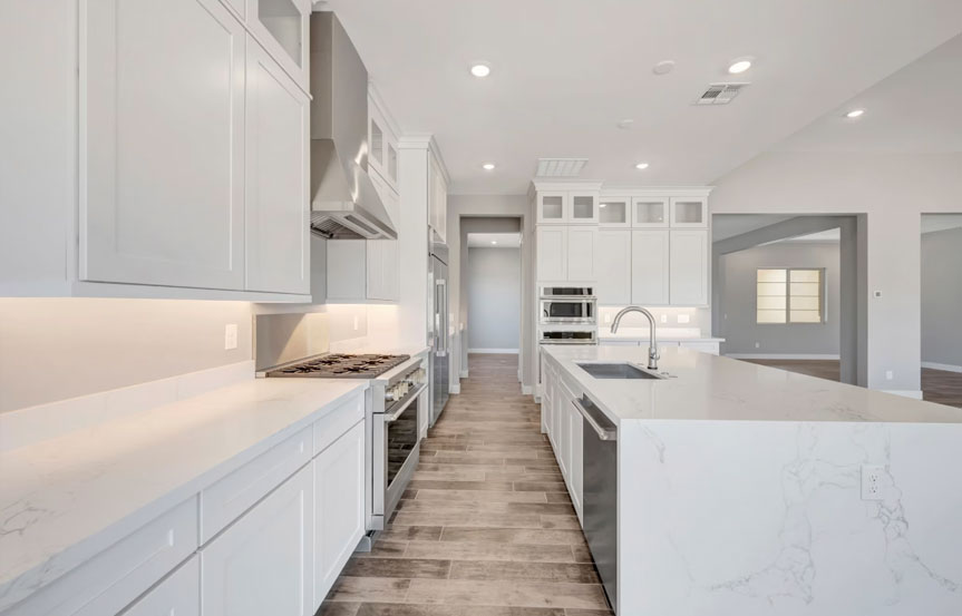 698 W Ridge Rd Kitchen2