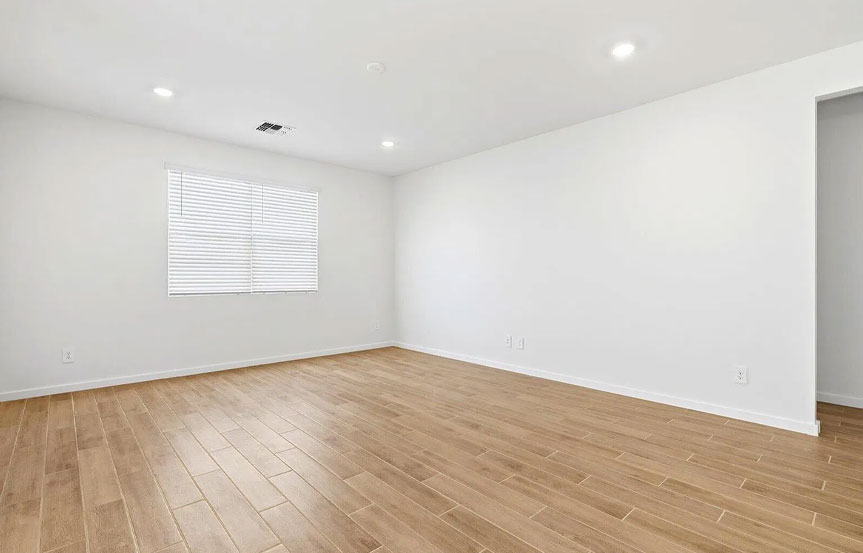 292 W Flatiron Trl Living