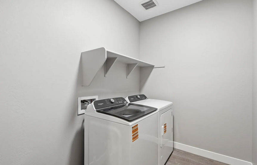 Meritage Timeless Contrast Laundry