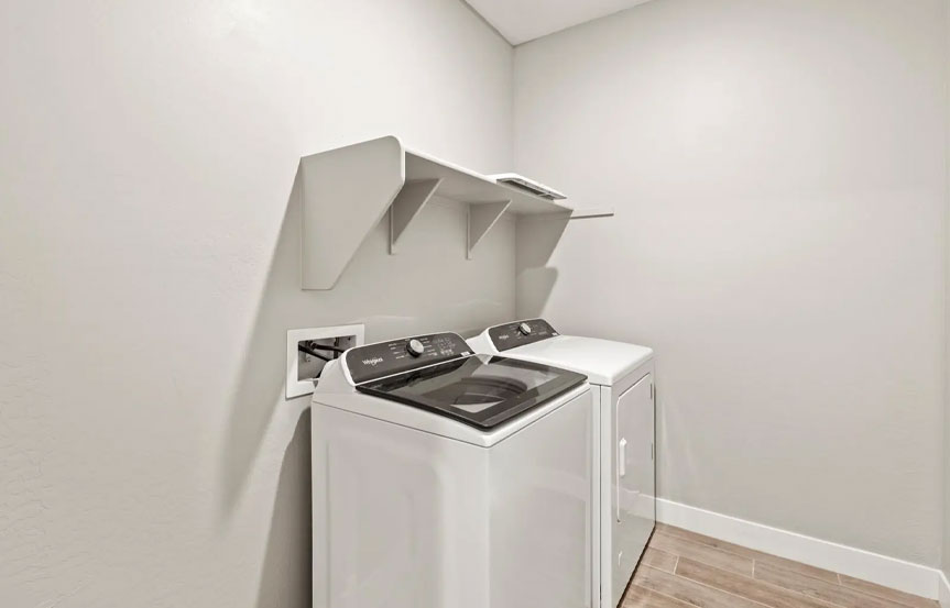 Lark Maple White W Rustic Pkg 16