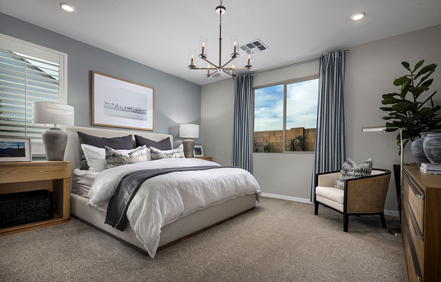 Daisy Model Home Bed