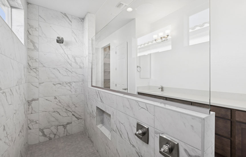 1110 W J Waltz Way Bath2