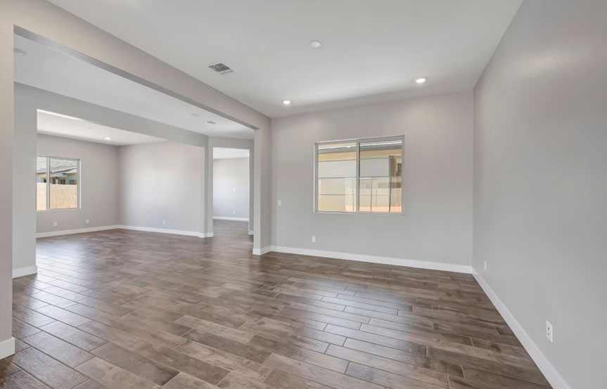 698 W Ridge Rd Office