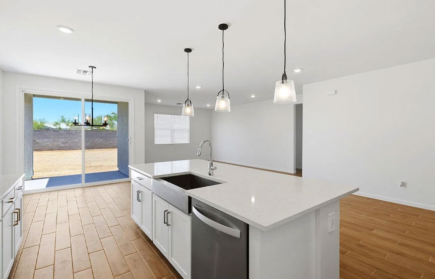 292 W Flatiron Trl Kitchen 6